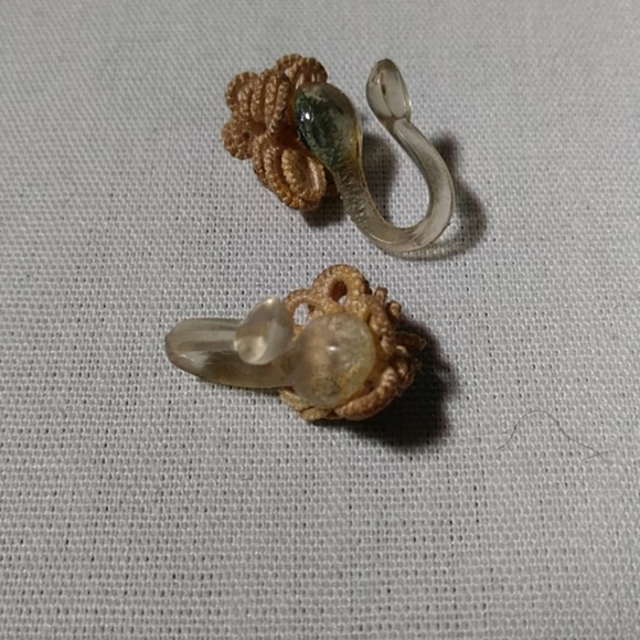 Vintage Crochet Clip On Plastic Earrings - Picture 4 of 5